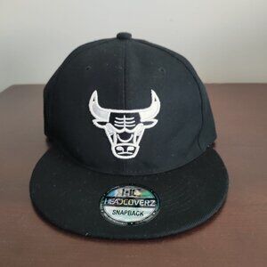 New HeadCoverz Chicago Bulls Black Snapback Hat
